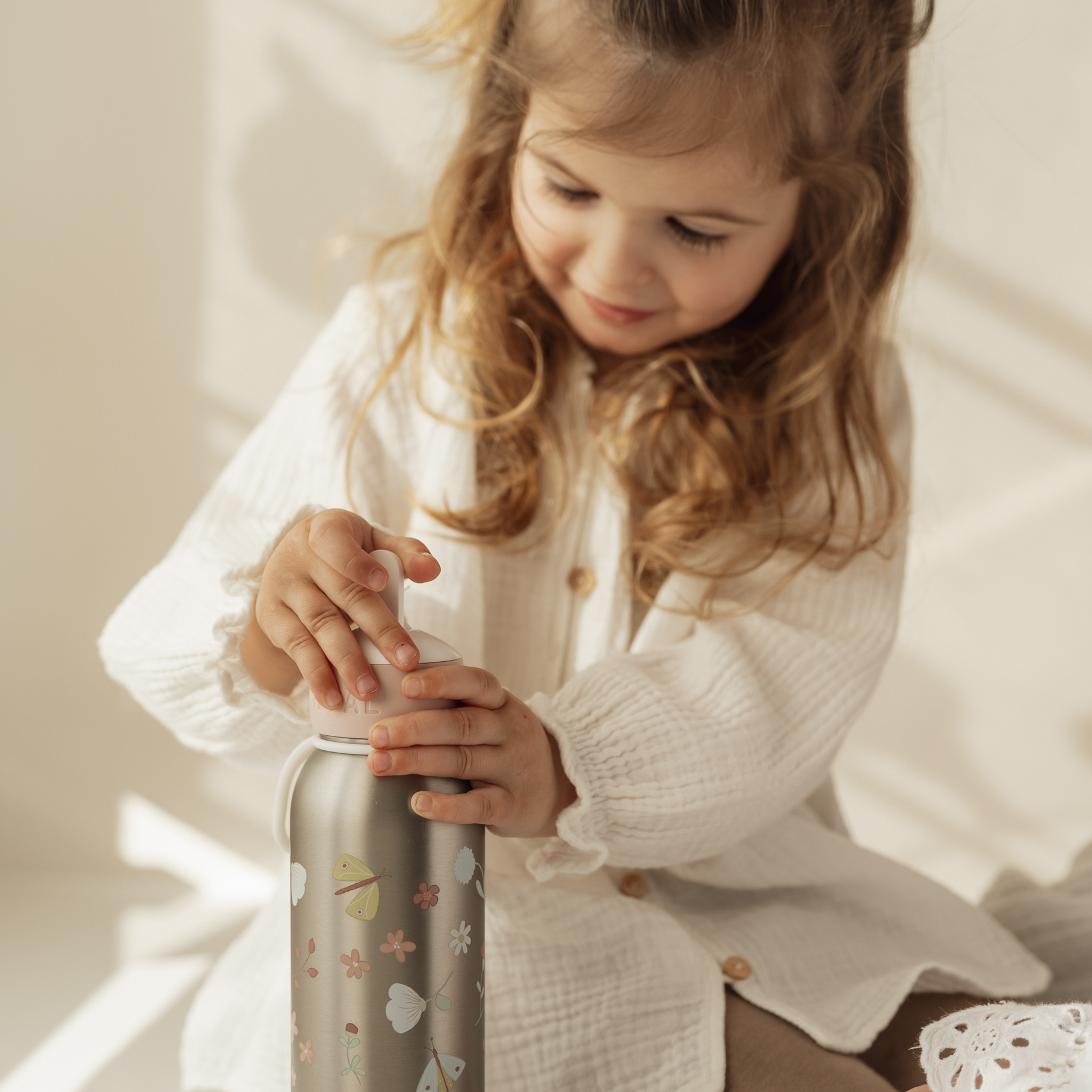 Little Dutch,  Bidon termiczny 350 ml Flowers & Butterflies