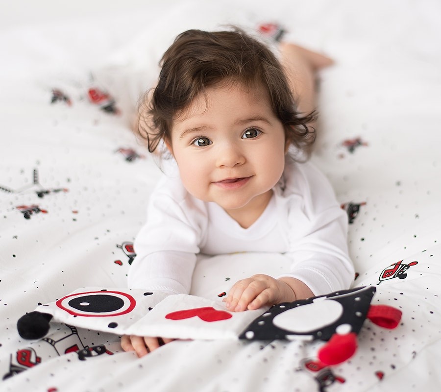 Lullalove, Książeczka kontrastowa MRB Lullalove, Książeczka kontrastowa MRB