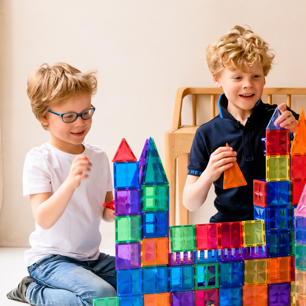 Coblo, klocki magnetyczne konstrukcyjne Basic 35 elem. Coblo, klocki magnetyczne konstrukcyjne Basic 35 elem.