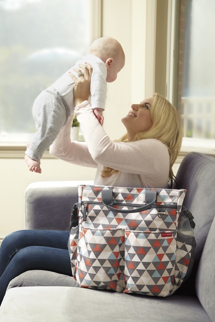 Skip Hop, torba Duo Signature Triangles Skip Hop, torba Duo Signature Triangles