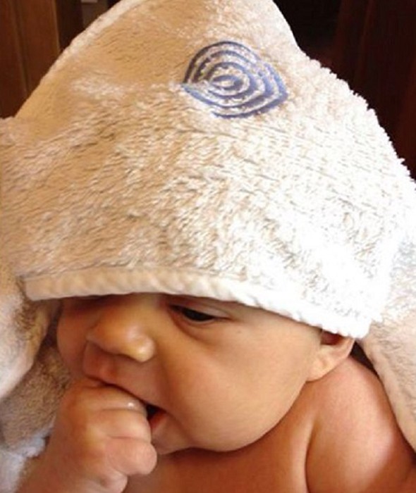 Ręcznik do kąpieli dla dziecka  - BABYHUG biały