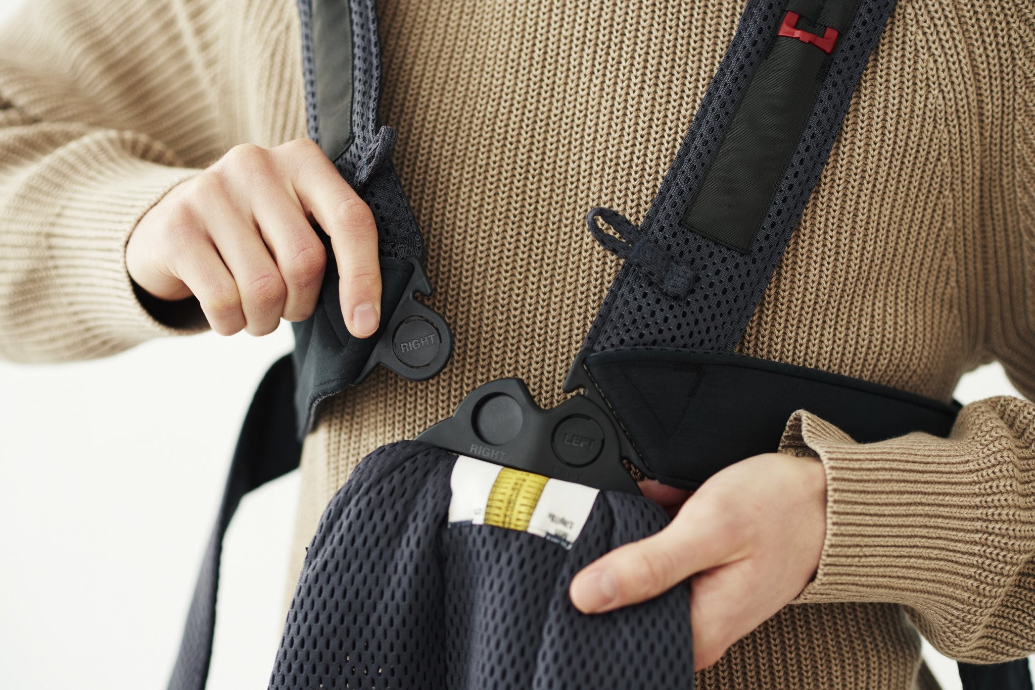 BabyBjorn, MINI 3D Mesh – nosidełko, Antracytowy BabyBjorn, MINI 3D Mesh – nosidełko, Antracytowy