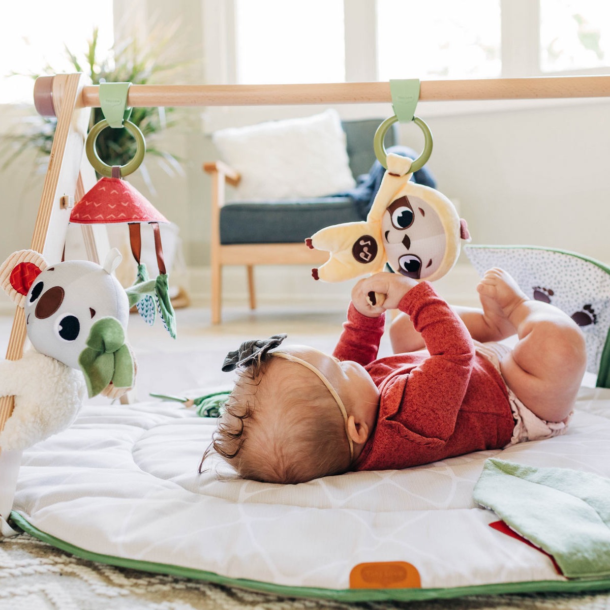 Tiny Love, Gimnastyka dla bobasa z drewnianym stojakiem - Boho Chic Tiny Love, Gimnastyka dla bobasa z drewnianym stojakiem - Boho Chic