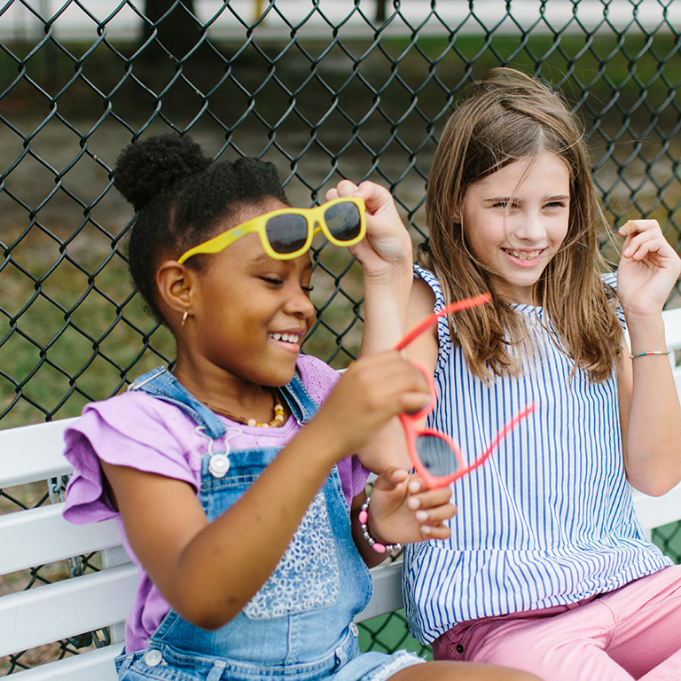 Babiators, Okulary przeciwsłoneczne dla dzieci Classic Hello Yellow 3+