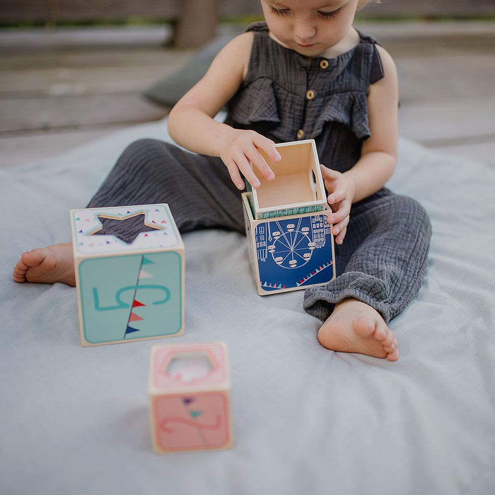 Janod, Piramida wieża drewniana Żyrafka Sophie