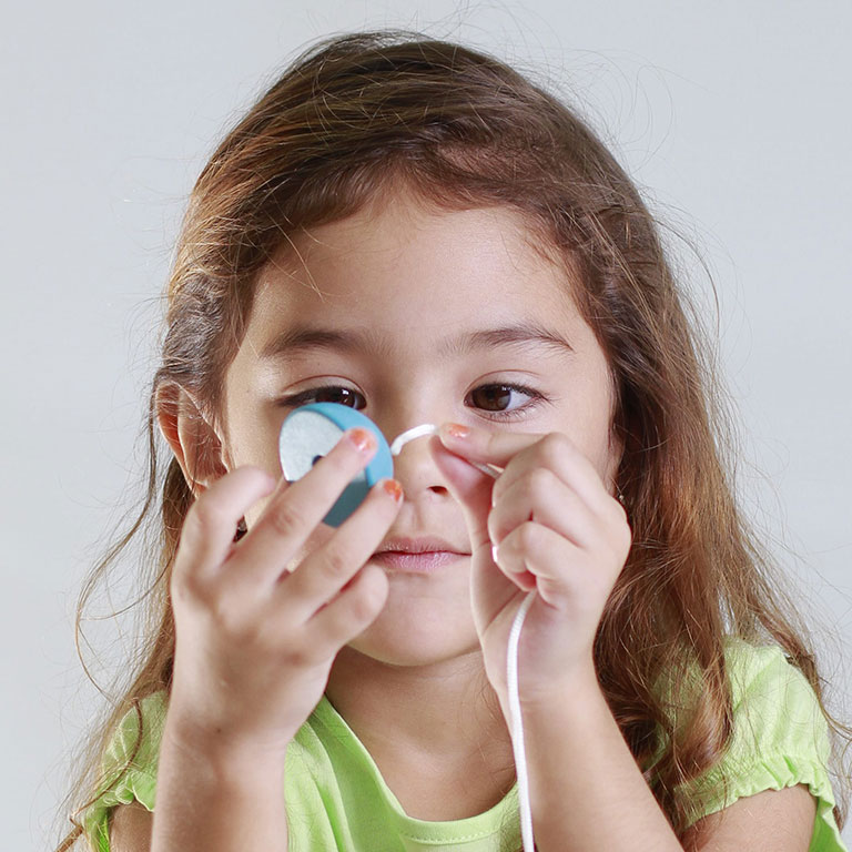 Drewniana nawlekanka z figurami, Plan Toys