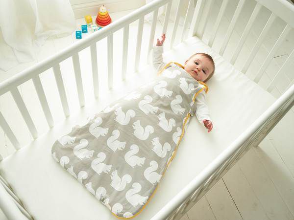 Gro Company, Śpiworek Grobag Kissing Squirells - grubość 2,5 tog 6-18 m