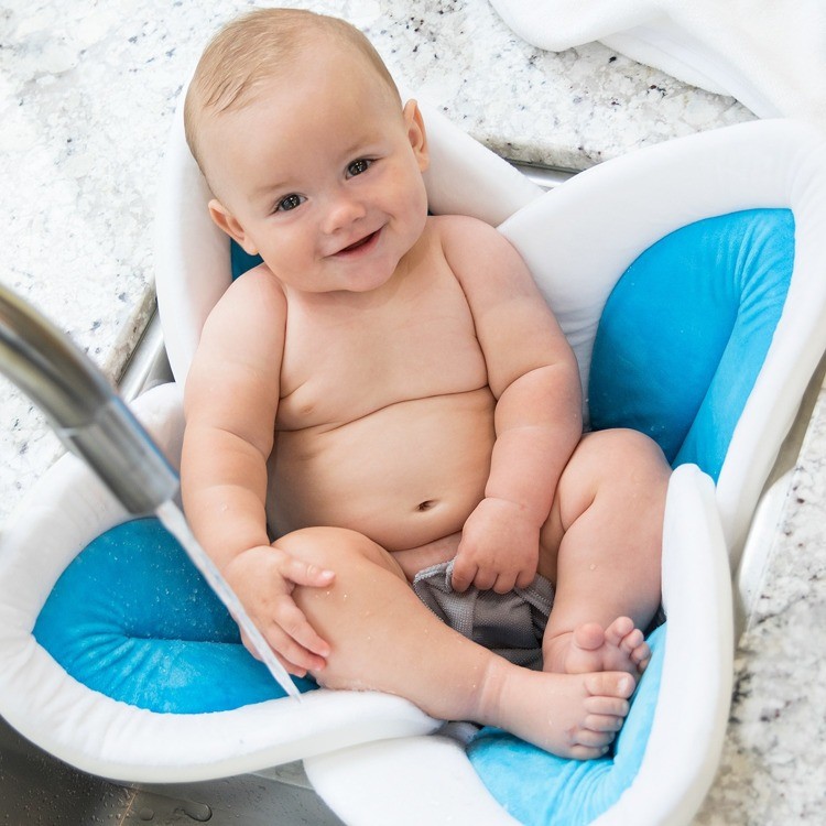 Blooming Bath, wkładka do kąpieli Turkusowy kwiat lotosu Blooming Bath, wkładka do kąpieli Turkusowy kwiat lotosu