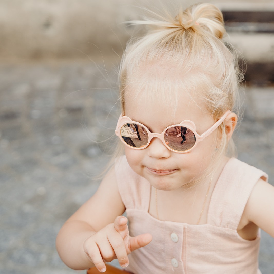 Ki ET LA, Okulary przeciwsłoneczne OURS'ON 2-4 lata Peach Ki ET LA, Okulary przeciwsłoneczne OURS'ON 2-4 lata Peach