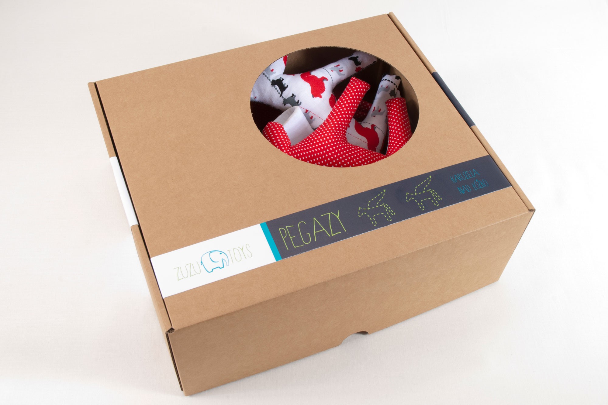 Karuzela nad dziecięce łóżeczko pegazy czarno-białe