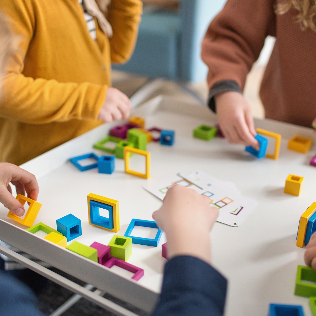 BS Toys, Gra logiczno - zręcznościowa Ramki