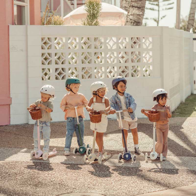 Banwood, dziecięcy kask rowerowy coral