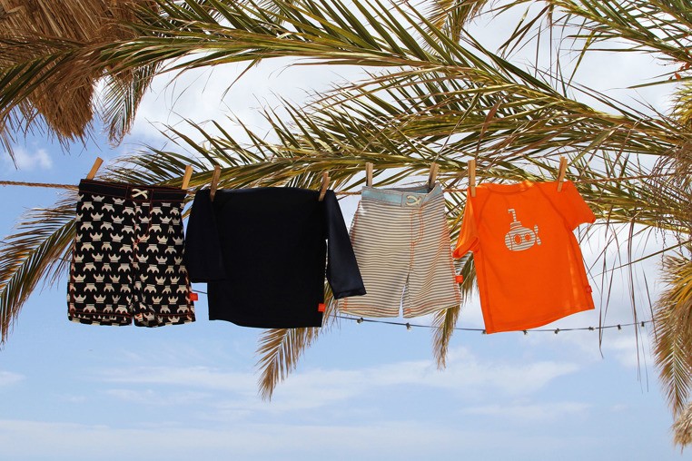 Lassig, Spodenki do pływania z wkładką chłonną Small Stripes UV 50+ 36mc