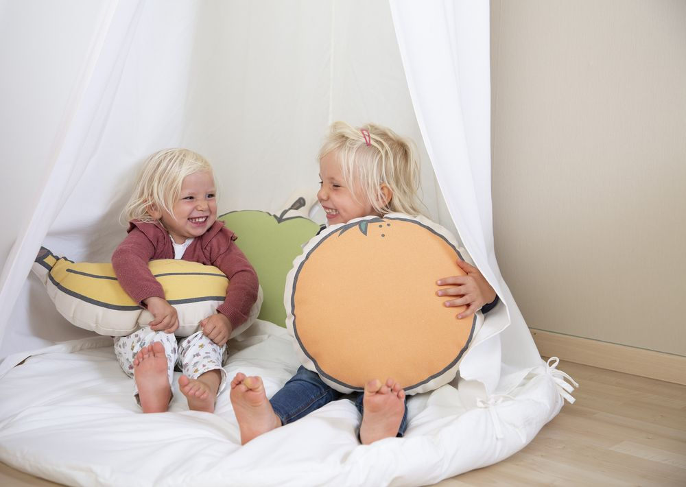 Childhome, Poduszka kanwas Banan Childhome, Poduszka kanwas Banan