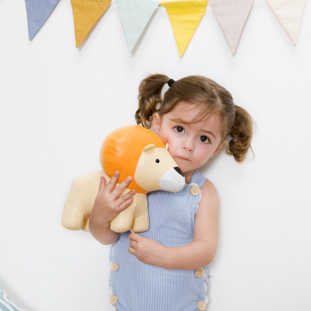 Little Big Friends, Lew Jackson – przytulanka i pozytywka