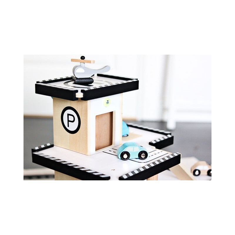 JaBaDaBaDo, drewniany garaż, wielopoziomowy parking dla aut