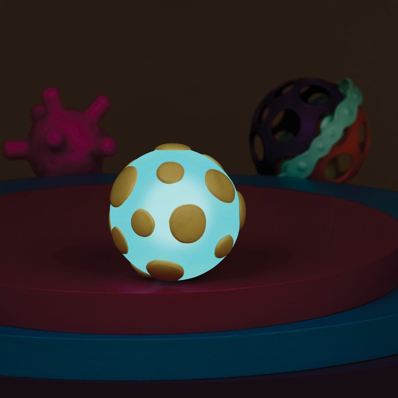 Btoys, Ball-a-baloos – piłki sensoryczne z piłką świecącą