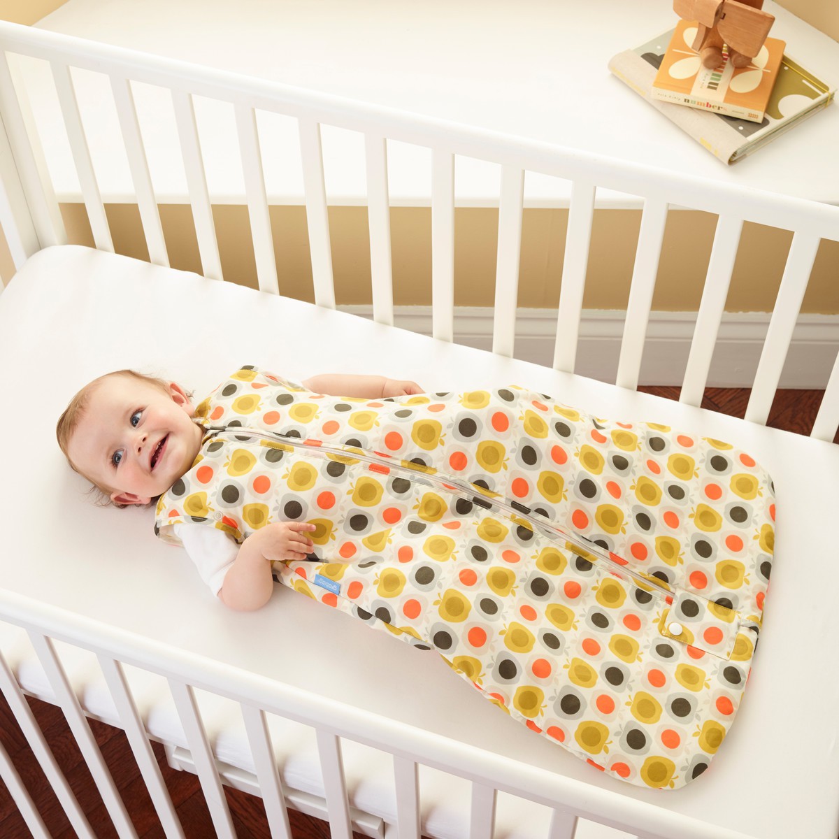 Gro Company, Śpiworek Orla Kiely Apple Travel 2,5 tog, 0-6 m-cy Gro Company, Śpiworek Orla Kiely Apple Travel 2,5 tog, 0-6 m-cy