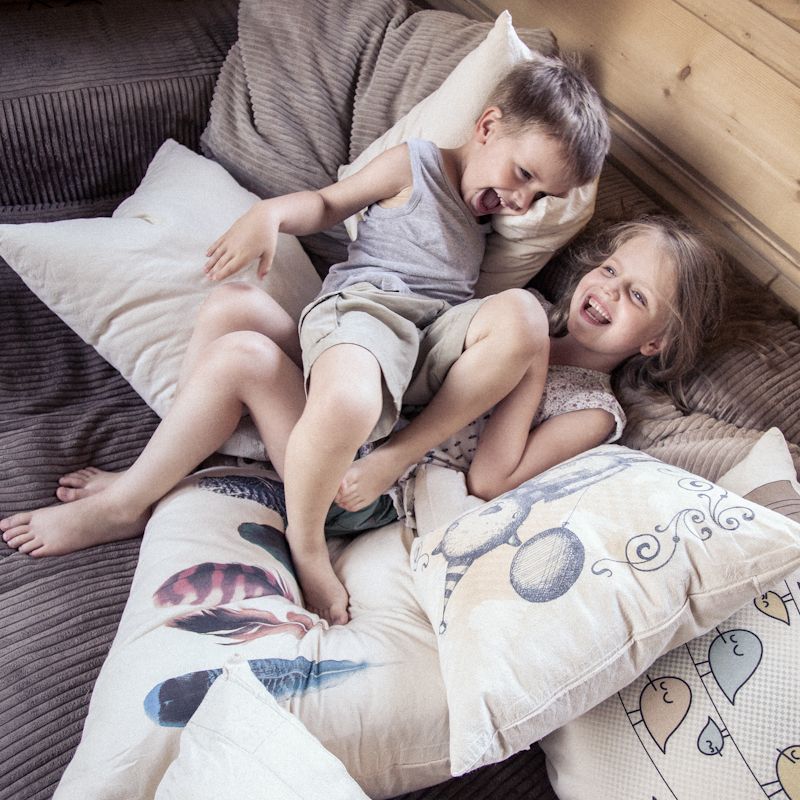 Poduszka ekologiczna  Trójkaty pomarańczowe