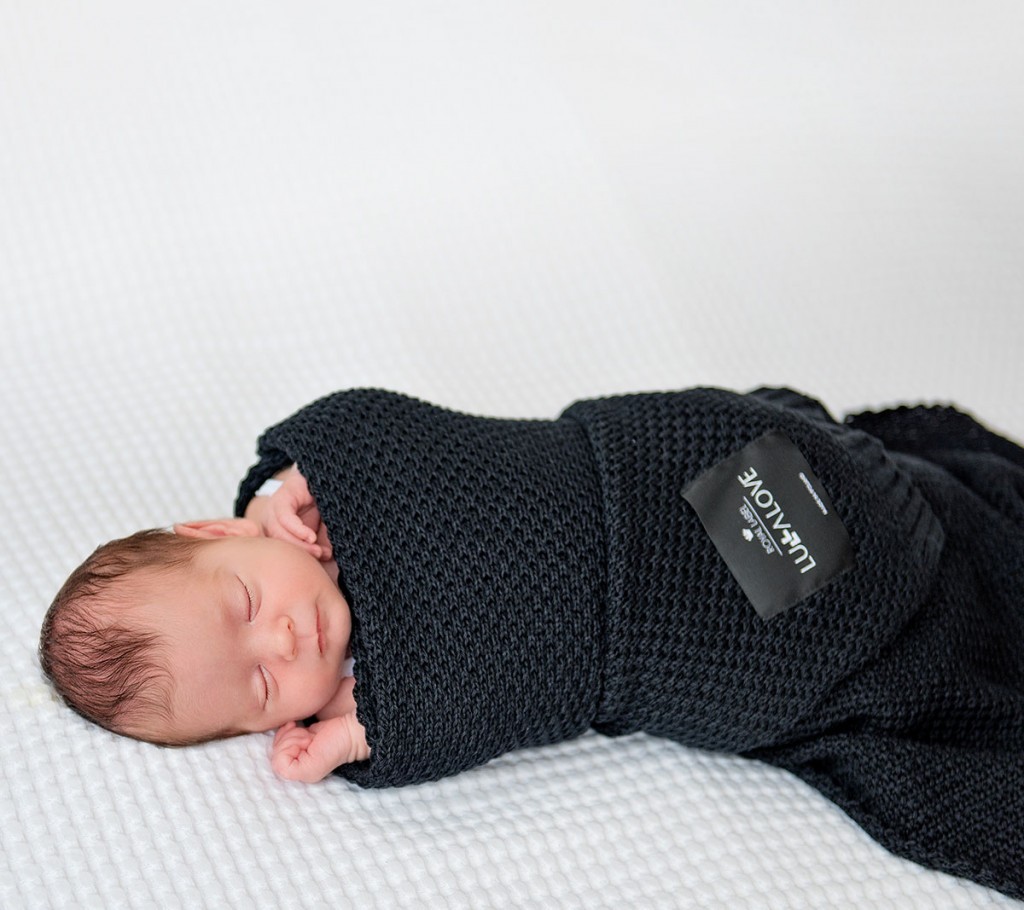 Lullalove, Bambusowy koc - czarny Lullalove, Bambusowy koc - czarny