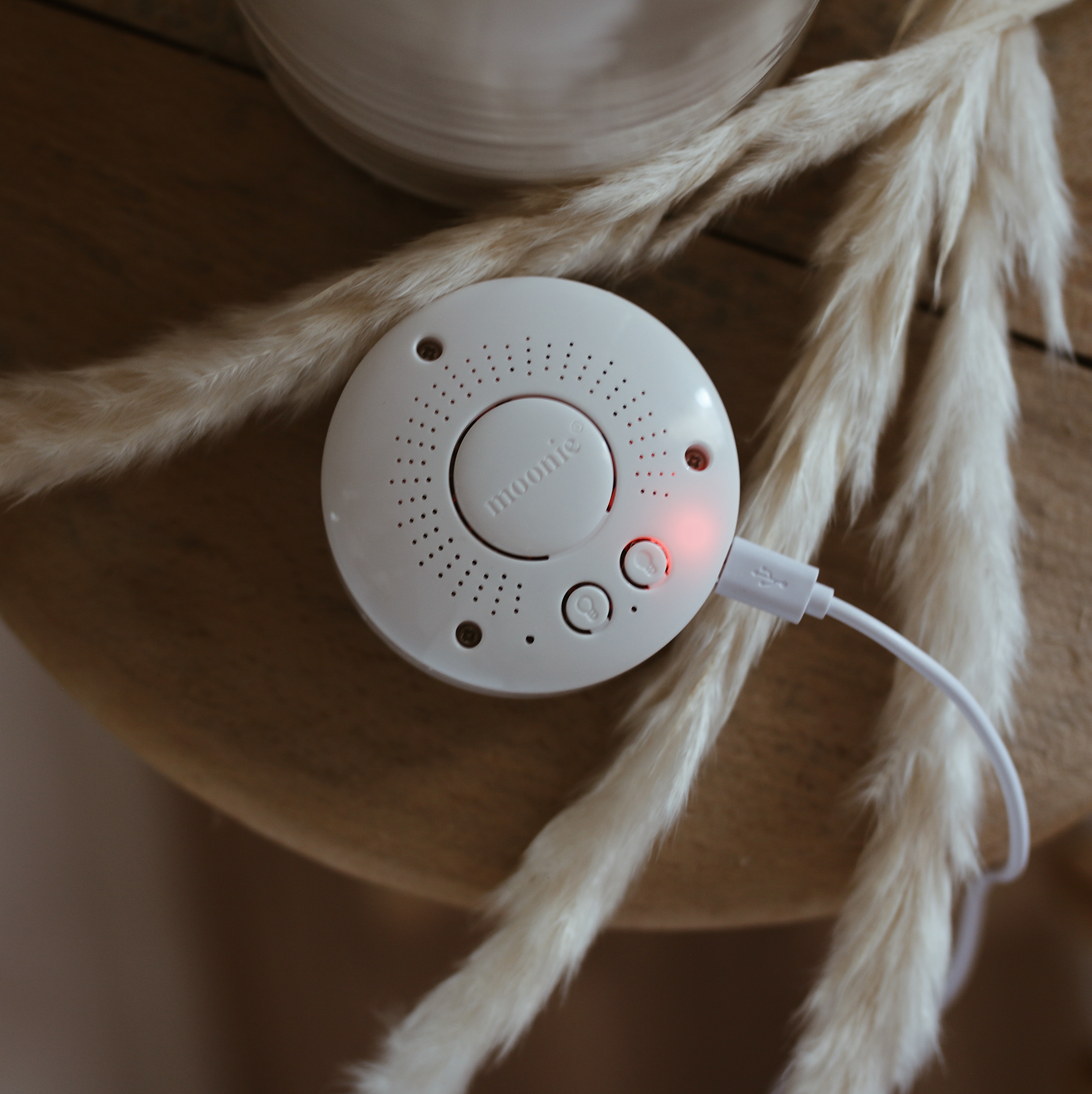 Moonie, Szumiący miś organic z lampką - Mineral Grey