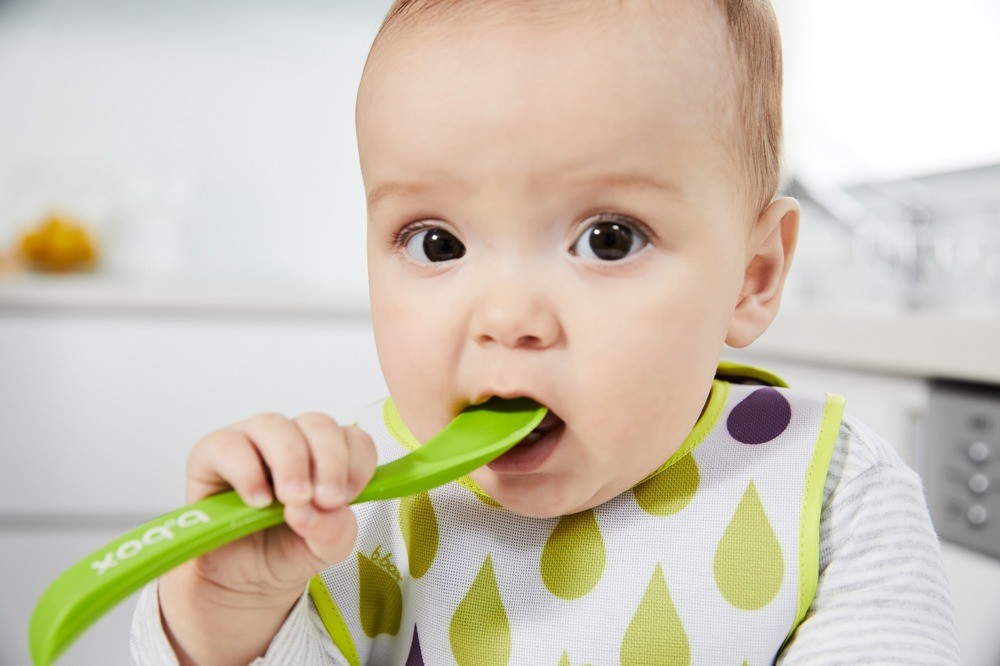 B.Box, Zestaw silikonowych łyżeczek 2 szt. różowo-fioletowy