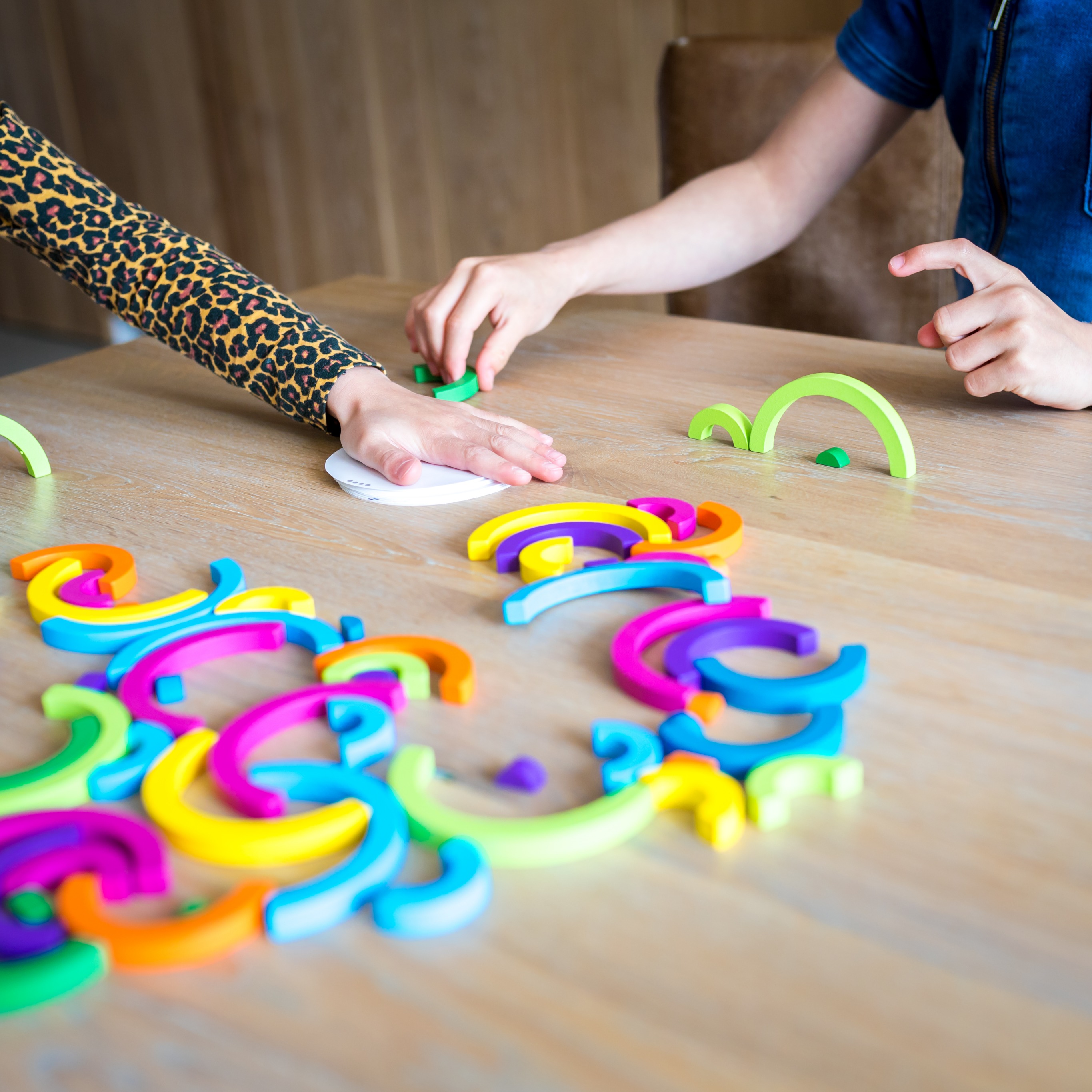 BS Toys, drewniana gra i układanka logiczna Tęcza klocki