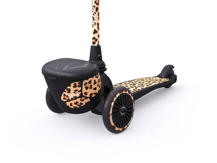 Scootandride, Highwaykick 2 Lifestyle Hulajnoga trójkołowa balansowa z zamykanym schowkiem 2+ Leopard Scootandride, Highwaykick 2 Lifestyle Hulajnoga trójkołowa balansowa z zamykanym schowkiem 2+ Leopard