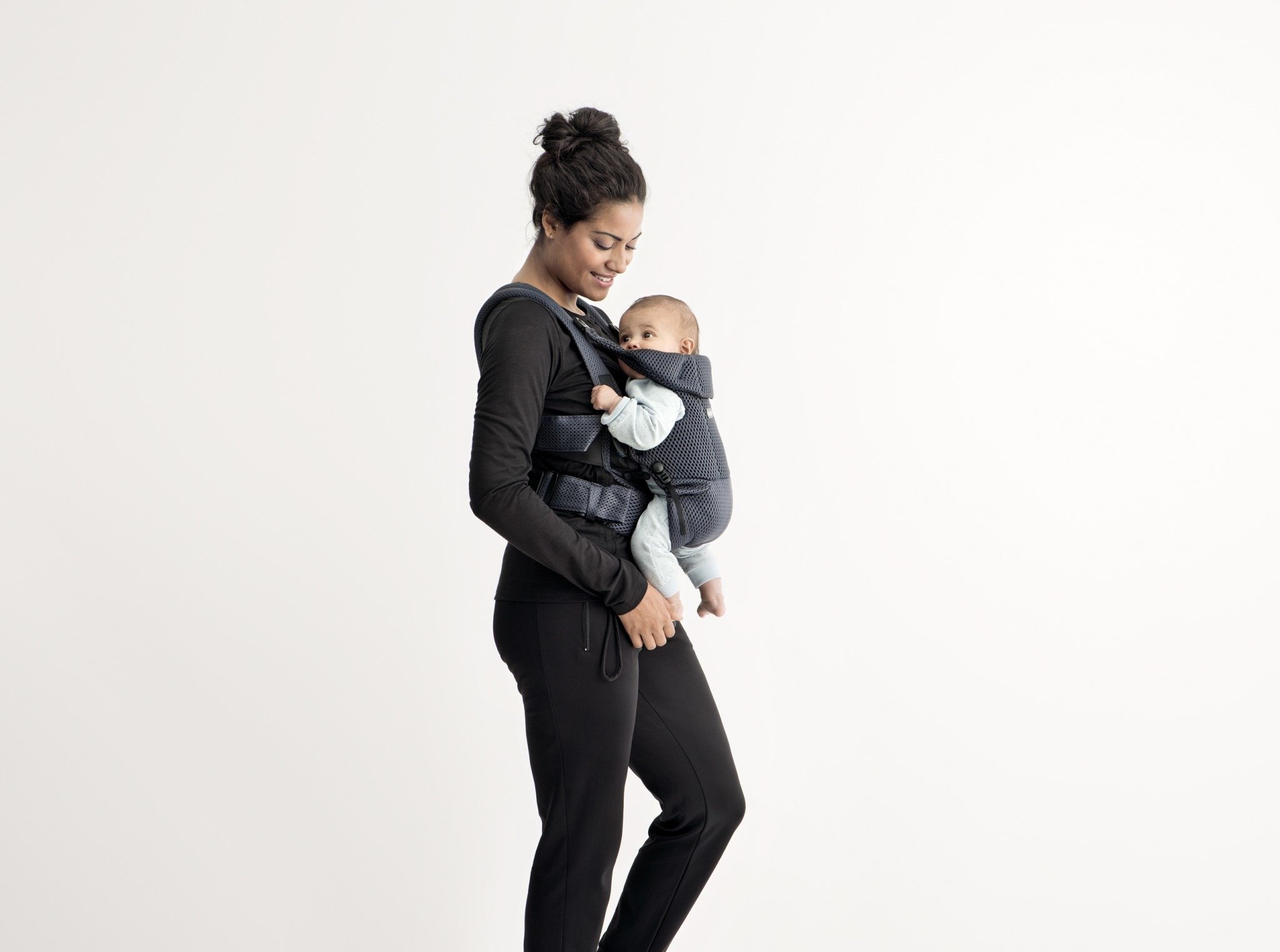 BabyBjorn, MOVE 3D Mesh - nosidełko, Antracyt BabyBjorn, MOVE 3D Mesh - nosidełko, Antracyt