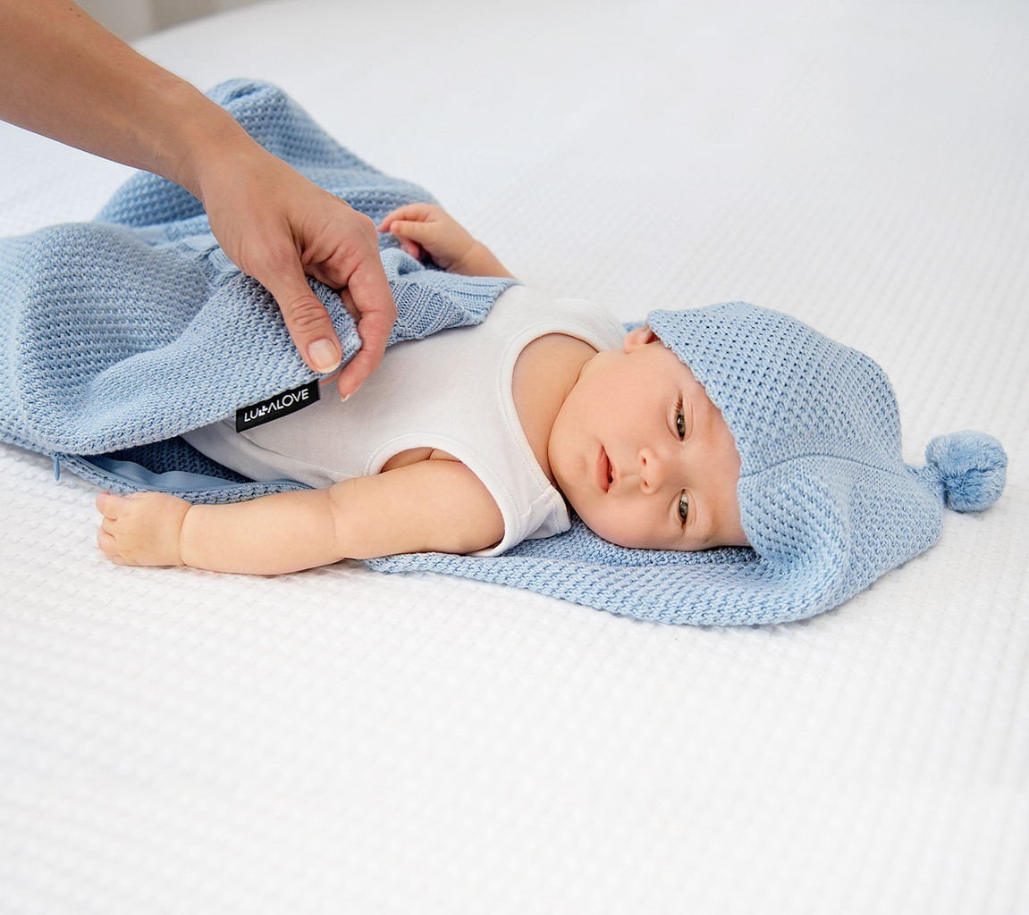 Lullalove, Śpiworek-kocykowy do spania - błękitny Lullavorek