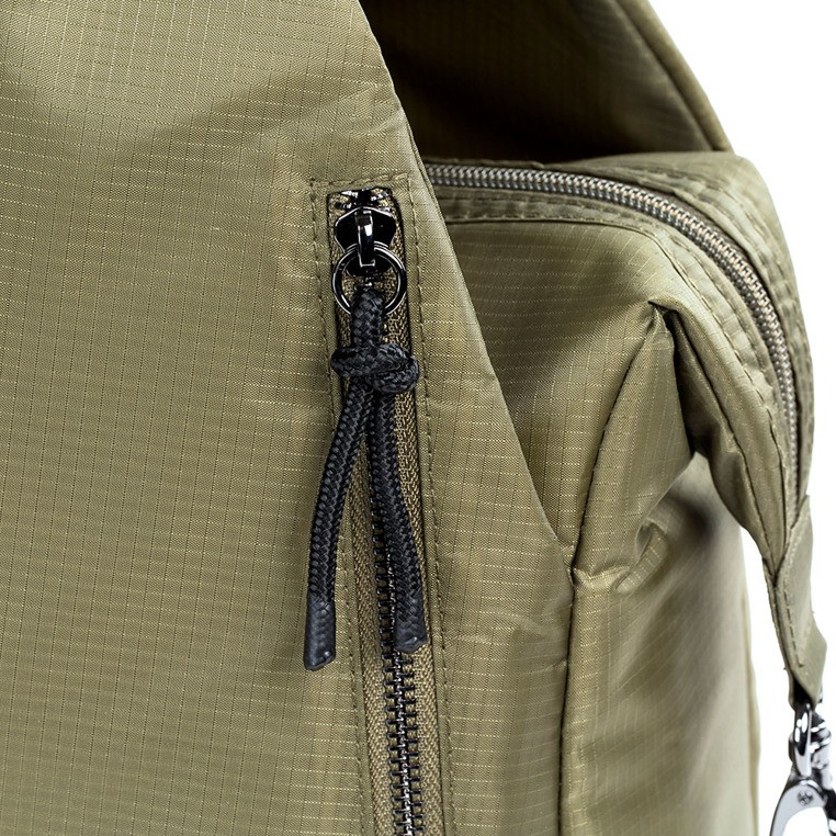 Lassig, Green Label Torba z Akcesoriami Neckline Pop Olive Lassig, Green Label Torba z Akcesoriami Neckline Pop Olive