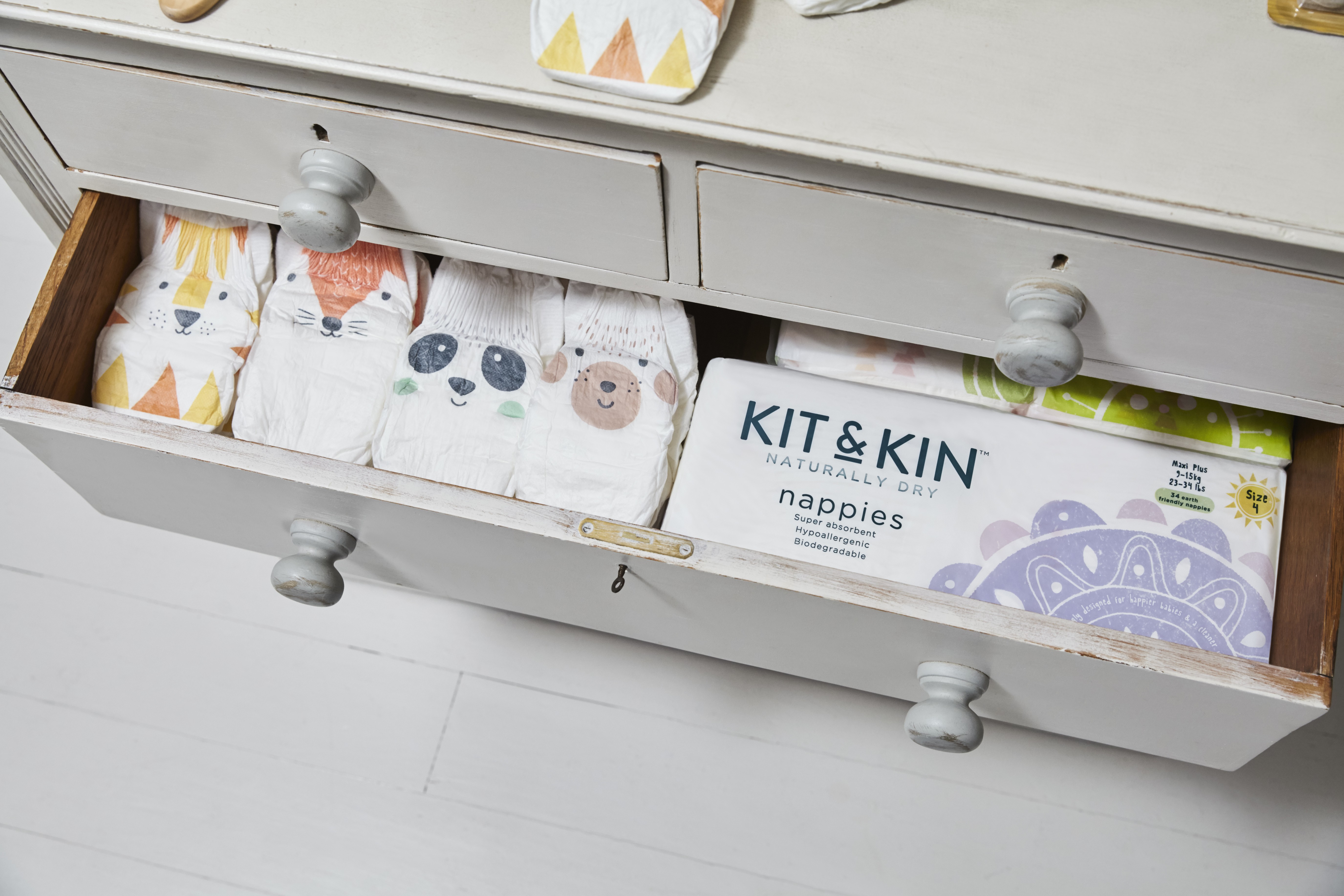 Kit and Kin, Biodegradowalne Pieluszki Jednorazowe Maxi (7-11kg), Giraffe/Hippo  34 szt.