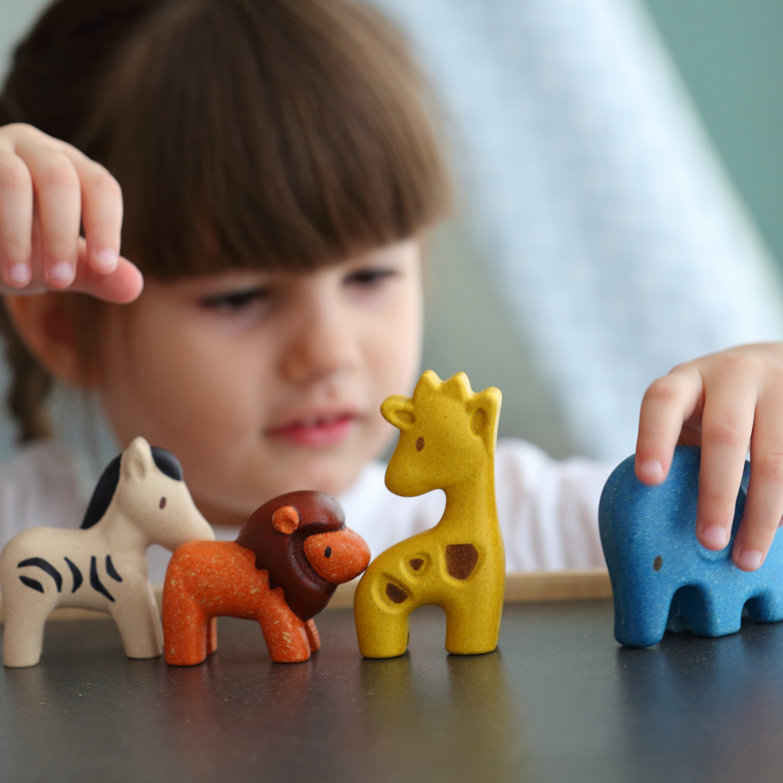 Plan Toys, Figurka zwierzątko - Słoń