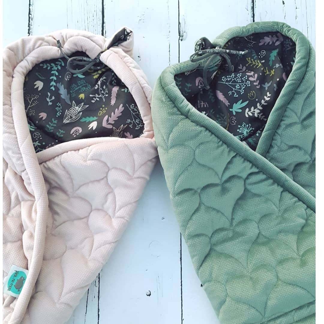 Pink No More, Otulacz do fotelika Pudrowy róż botanic