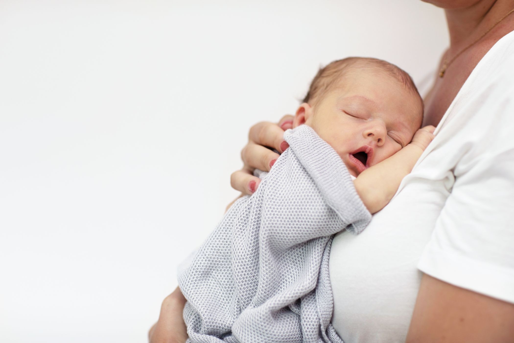 Poofi, lekki kocyk bambusowy SZARY