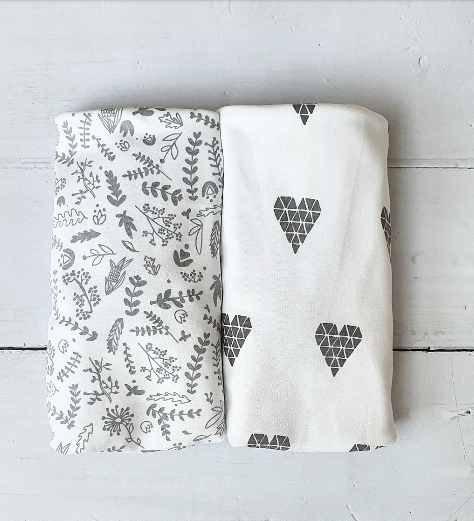 Pink No More, Prześcieradła gondola BOTANIC & HEARTS