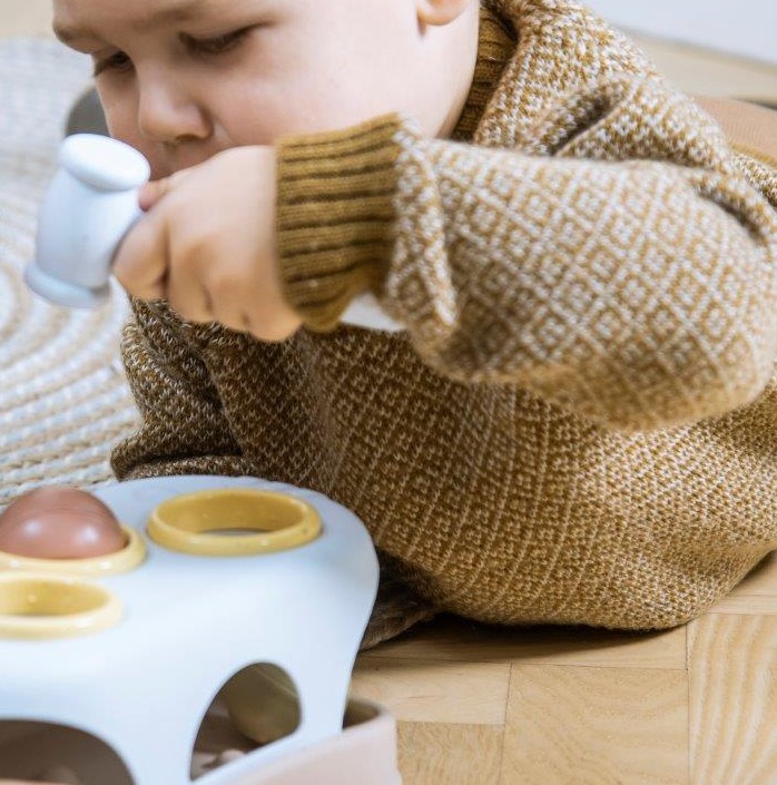 Dantoy, bio tiny przebijanka z kulkami i młotkiem Dantoy, bio tiny przebijanka z kulkami i młotkiem