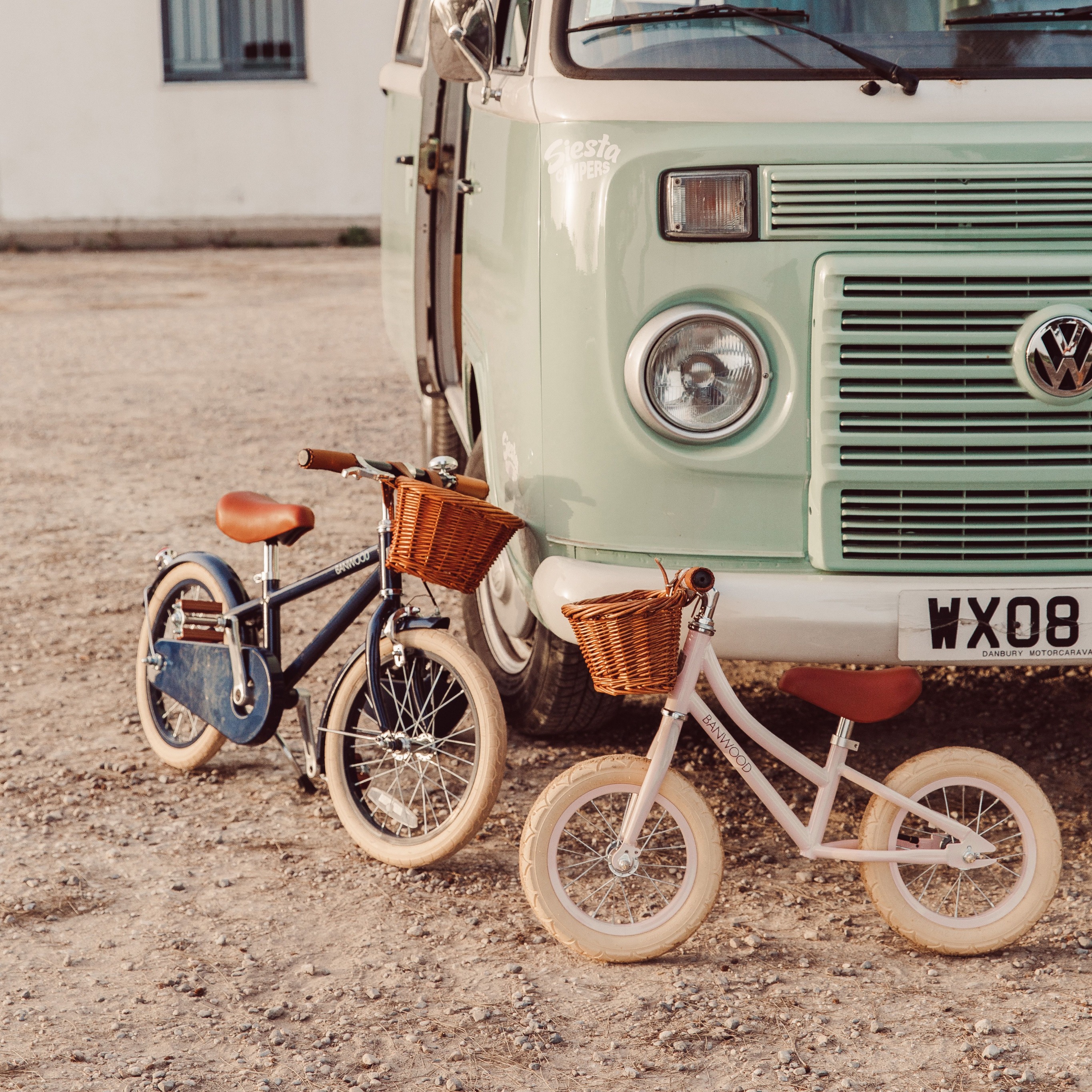 Banwood, First Go! rowerek biegowy navy