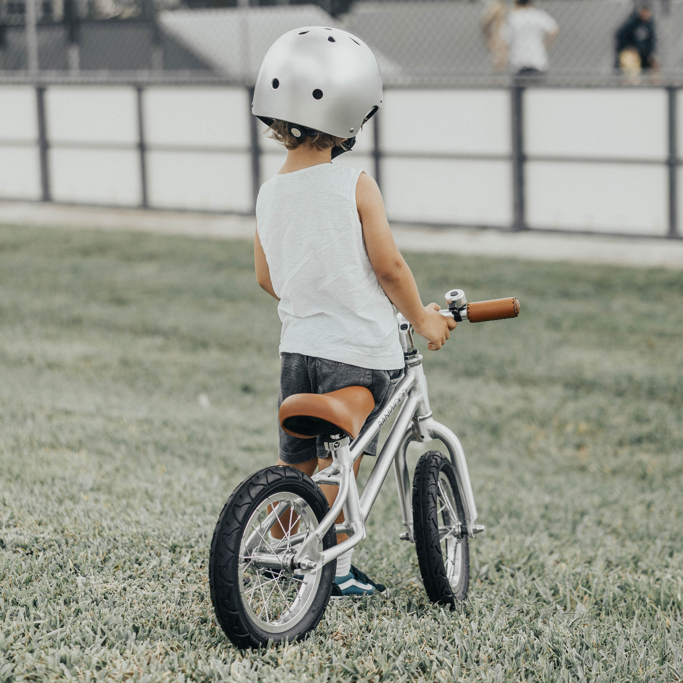 Banwood, First Go! Rowerek biegowy chrome