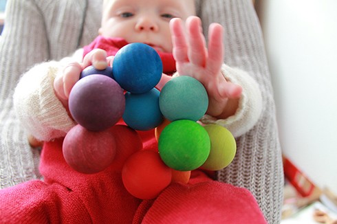 Grimm's, Tęczowe perełki do chwytania 0+