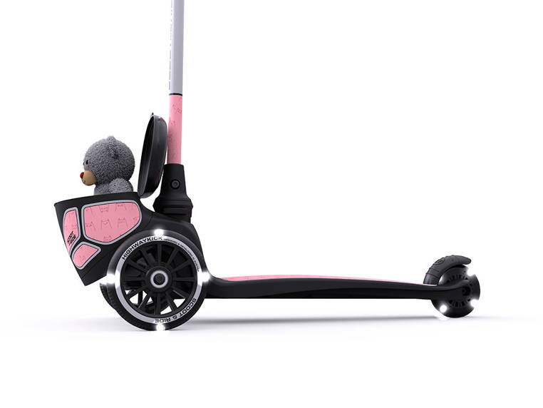 Scootandride, Highwaykick 2 Lifestyle Hulajnoga trójkołowa balansowa ze świecącymi kółkami odblaskową kierownicą Reflective Rose Scootandride, Highwaykick 2 Lifestyle Hulajnoga trójkołowa balansowa ze świecącymi kółkami odblaskową kierownicą Reflective Rose