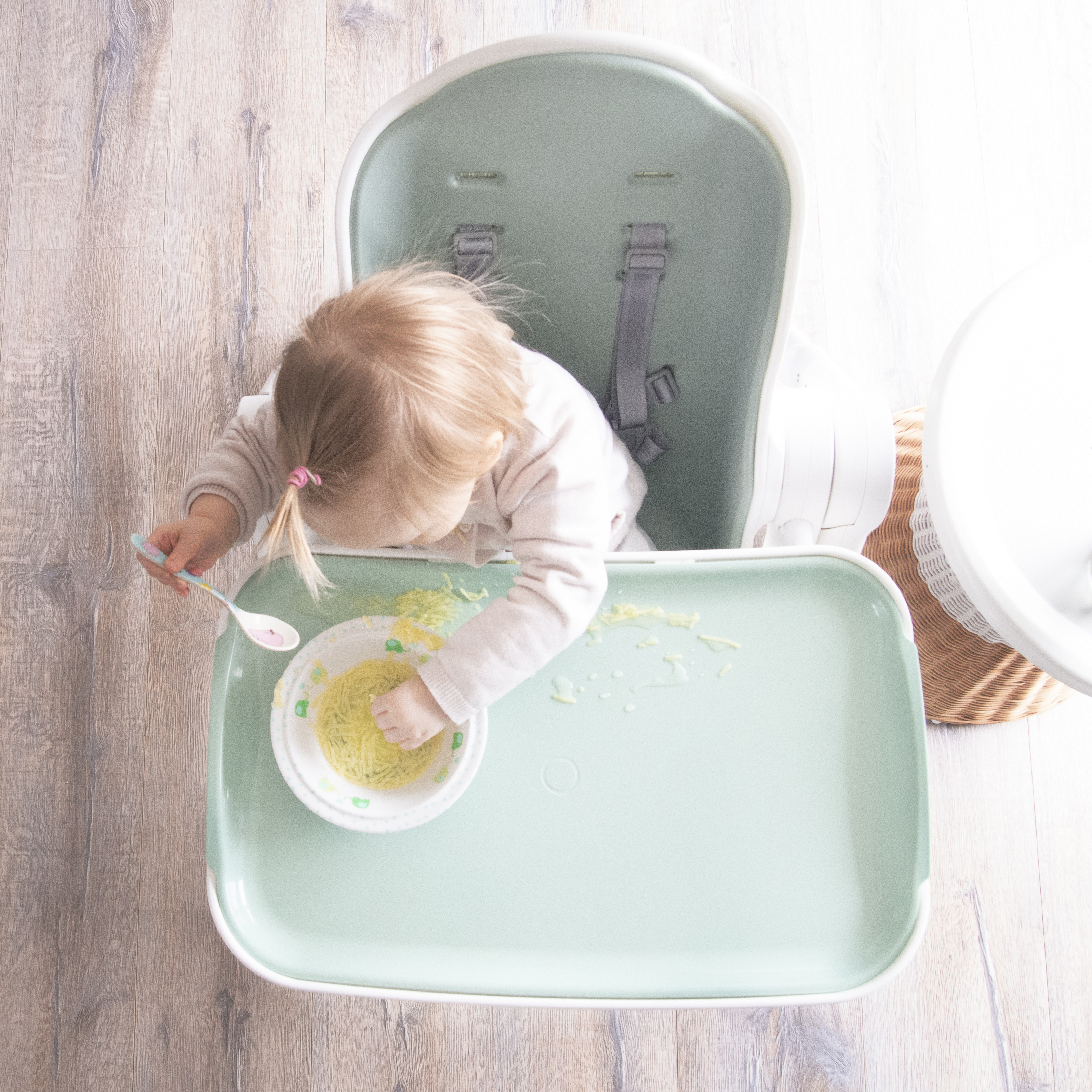 Oribel, Krzesełko do karmienia PISTACJOWY Cocoon