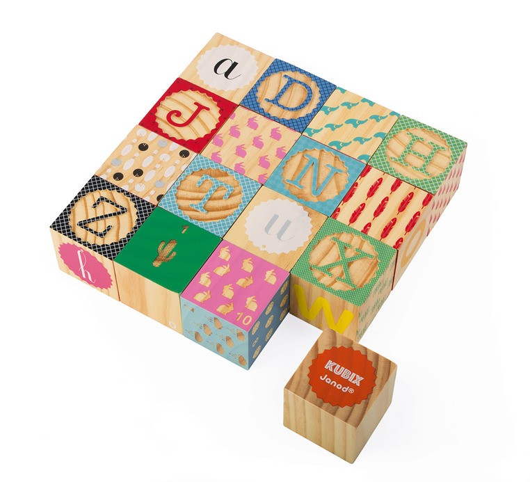 Janod, Klocki drewniane Kubix 16 sztuk Alfabet