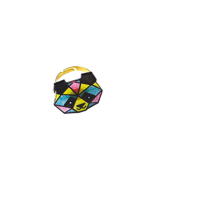 Janod, Zestaw kreatywny do tworzenia biżuterii z kurczliwego plastiku Geometrix 8+, Kolekcja 2022 Janod, Zestaw kreatywny do tworzenia biżuterii z kurczliwego plastiku Geometrix 8+, Kolekcja 2022