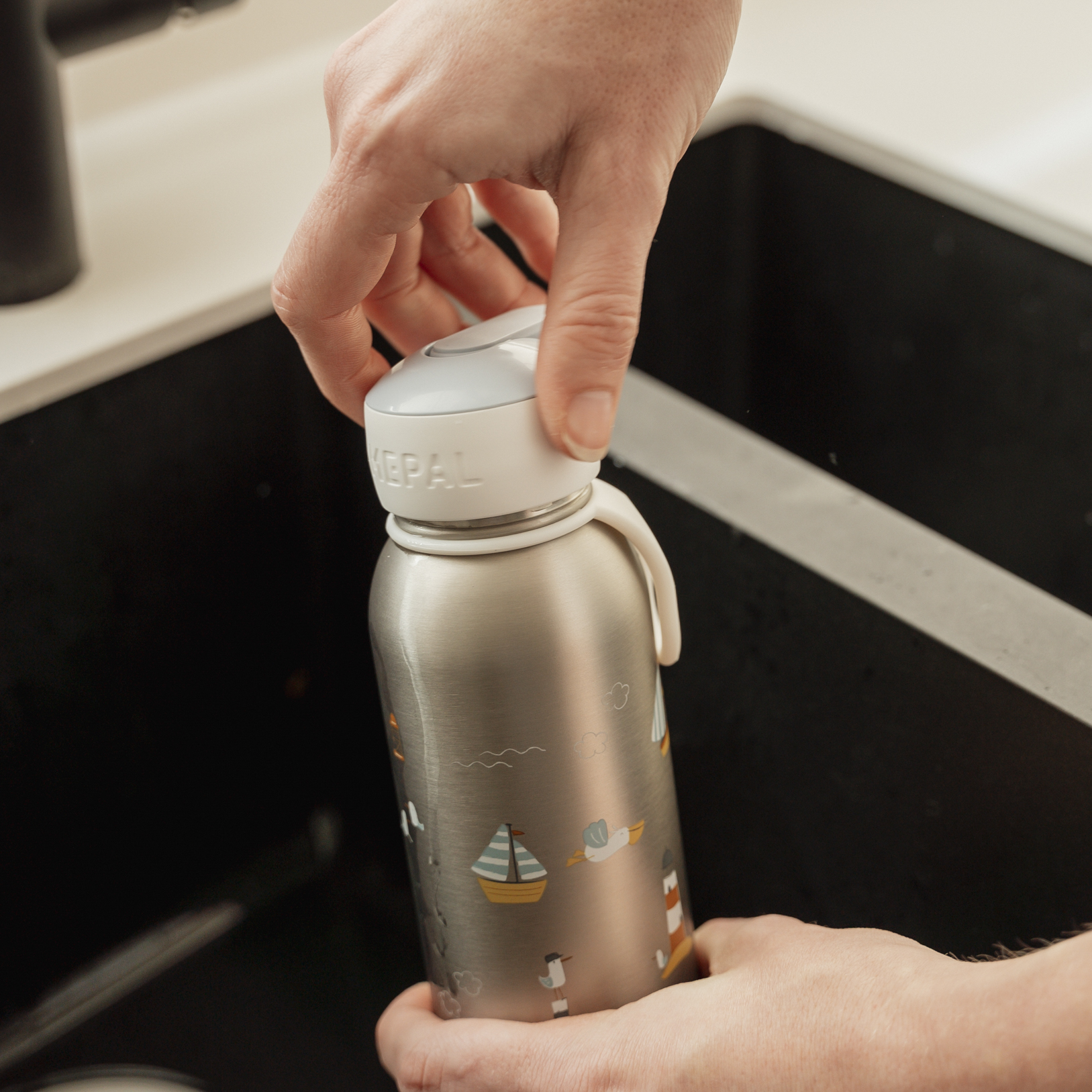 Little Dutch,  Bidon termiczny 350 ml Flowers & Butterflies