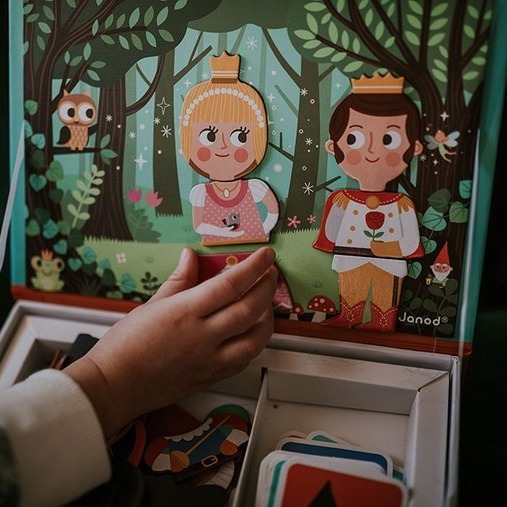 Janod, Magnetyczna układanka Świat baśni Magnetibook 3-8 lat