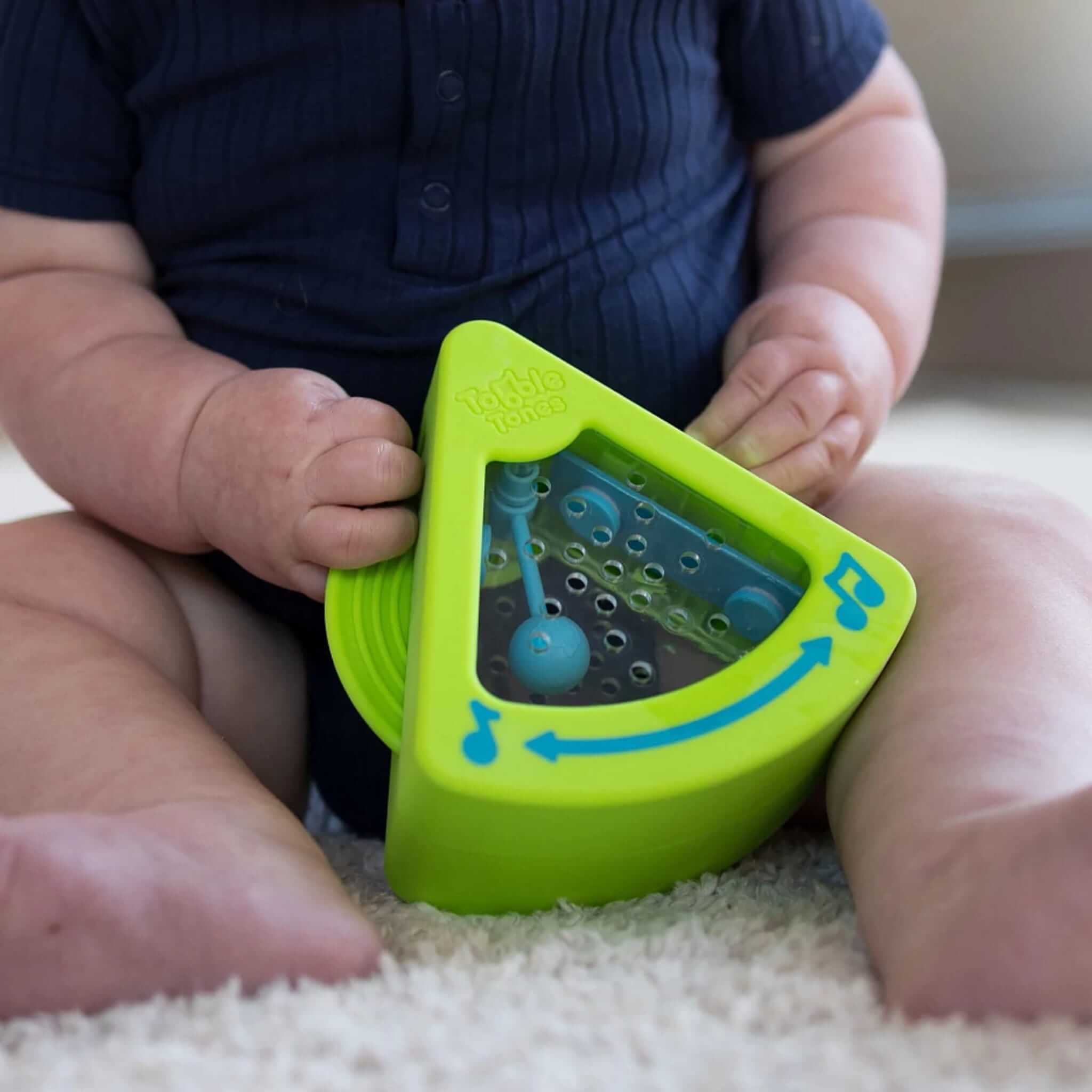 Fat Brain Toy, Kołyszący Dzwoneczek Tobble Tones Fat Brain Toy, Kołyszący Dzwoneczek Tobble Tones
