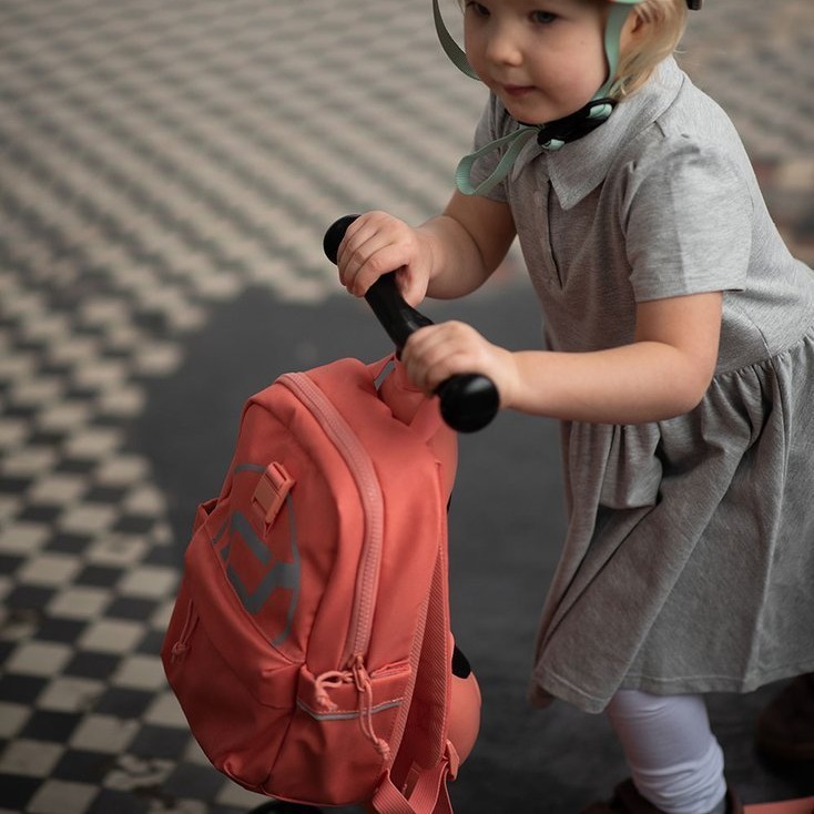 SCOOTANDRIDE, Plecak na hulajnogę dla dzieci 1-5 lat Peach SCOOTANDRIDE, Plecak na hulajnogę dla dzieci 1-5 lat Peach