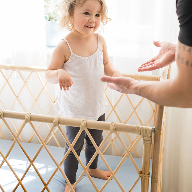 Poofi, Prześcieradło Organic&Color 70x140 - piwonia