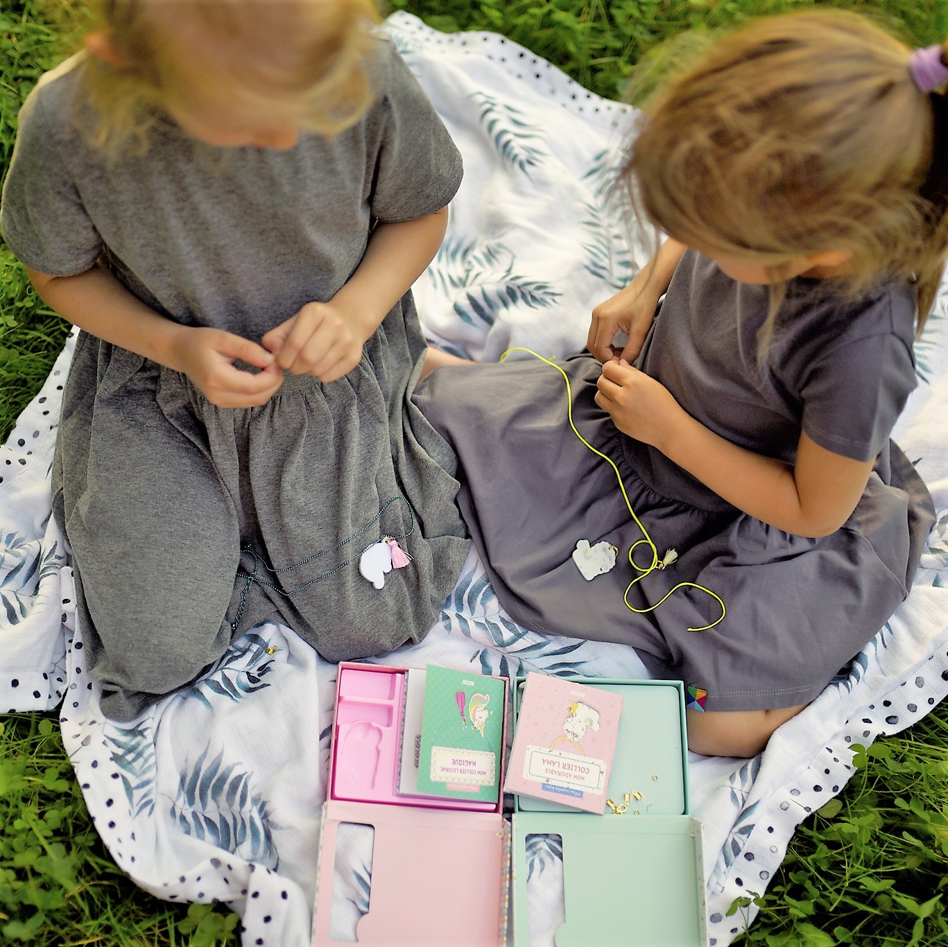 Auzou, Biżuteria zawieszka Jednorożec 7+